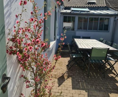 La Rochelle Villa | Villa Babeth by Nuits au Port