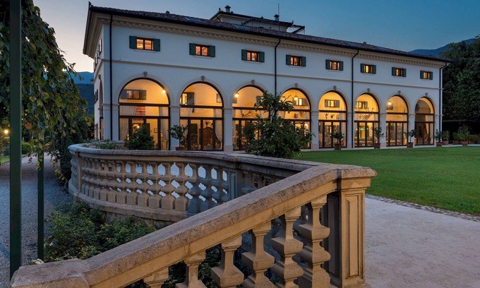 Cappella Maggiore Villa | Villa Barchessa Panigai 14, Emma Villas