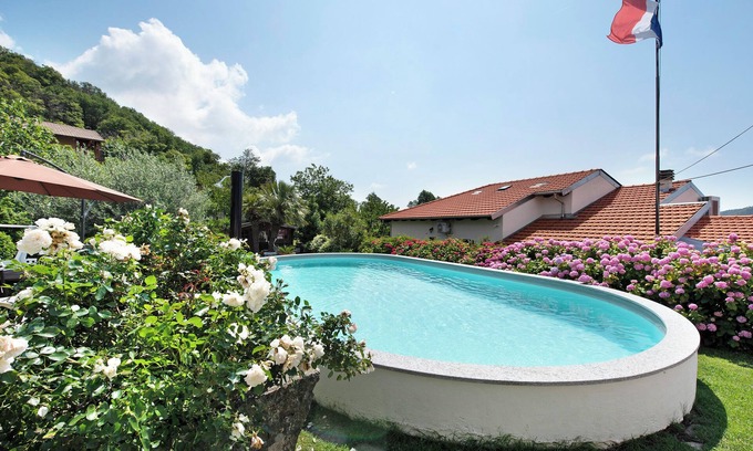 Stella Villa | Villa "Barcollo House - Piscina nel Verde" with Sea View, Pool & Wi-Fi