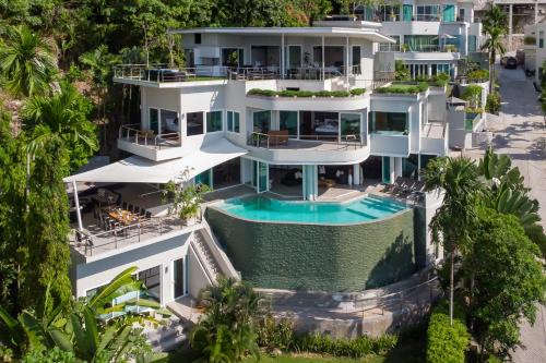 Cherngtalay Villa | Villa Beyond 9 Bedrooms Seaview - Full Services