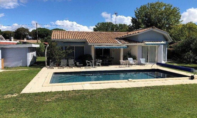 Ares Villa | Villa Bleue 8 pers avec piscine chauffée sur terrain clos