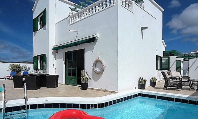 Puerto del Carmen Villa | Villa Blue skies 2, villa with private pool, 10 minute walk to beach/main strip