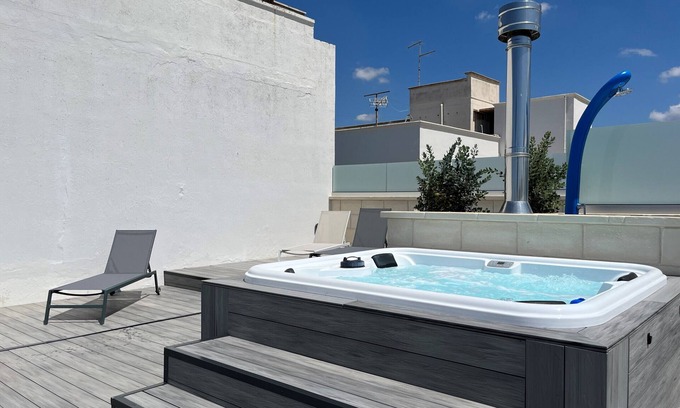 Scala di Furno Villa | Villa Blumarine - con vasca jacuzzi