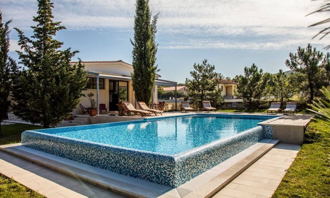 Rogocana Villa | Villa Breg - Three Bedroom Villa, Sleeps 6