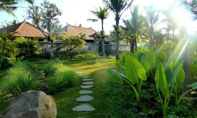 Selat Villa | Villa Bukit Temawang Near Sidemen and Mount Agung