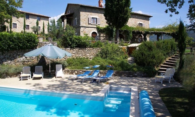 Pieve Santo Stefano House | Villa Calcina, Beautiful Tuscan Farmhouse