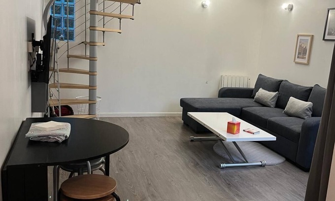 Quartier du Vieux-Pont - Sainte-Genevieve House | Villa Camélia Métropole Grand Paris