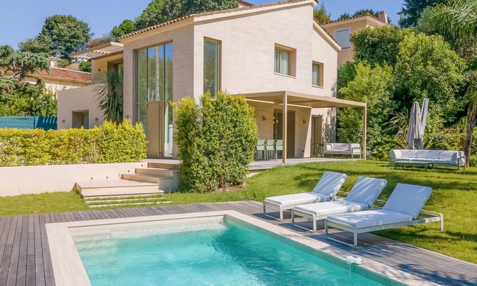 California - Pezou Villa | Villa Camille.