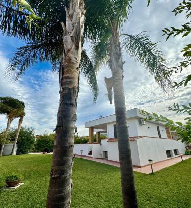 Solfarelli House | Villa Capri Holiday Home