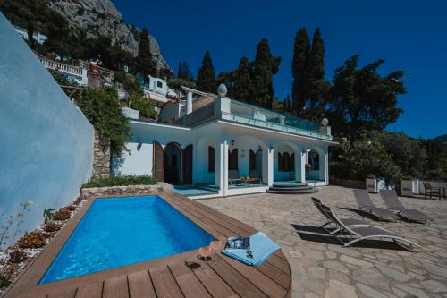 Marina Piccola Villa | Villa Capri by MyVillaCollection