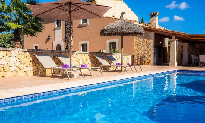 Felanitx Villa | Villa "Cas Cuni" with Pool, Terrace & Wi-Fi