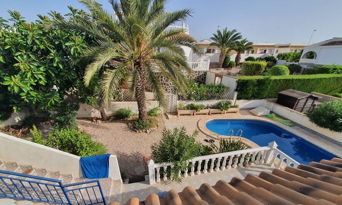 Mazarron House | Villa Casa Blanca FJ in quiet neighborhood 10 minutes from the sea