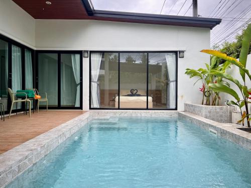 Nong Chaeng Villa | Villa Coco Pool Villa Krabi