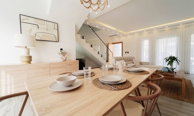 Punta Cana Villa | Villa con Picuzzi a 2 Min de Downtown Punta Cana!