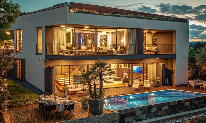 Cove Murtar Villa | Villa Contessa - Top 200 ultra luxury world villas, infinity pool, beachfront, sea view, family, stylish