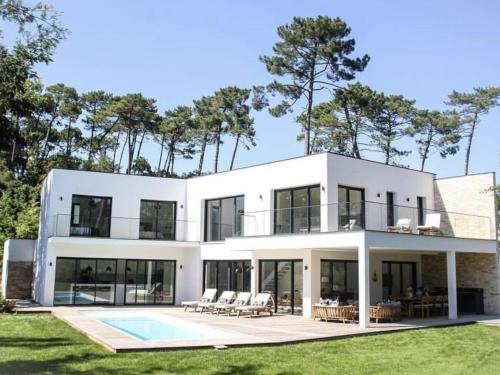 Soorts-Hossegor Villa | Villa d'Exception avec Piscine et Jardin Proche Plages et Lac à Hossegor - FR-1-791-5