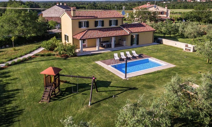 Kadumi Cottage | Villa Danelon is an ideal place for relaxation near the city of Poreč