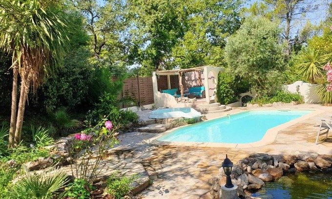 Neoules Villa | Villa de 3 chambres avec piscine privee jardin clos et wifi a Neoules