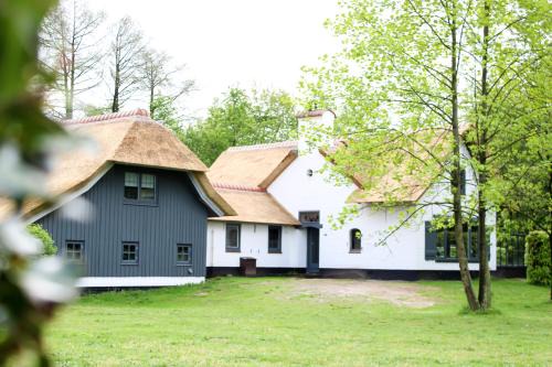 Hulshorst Villa | Villa de Beyaerd