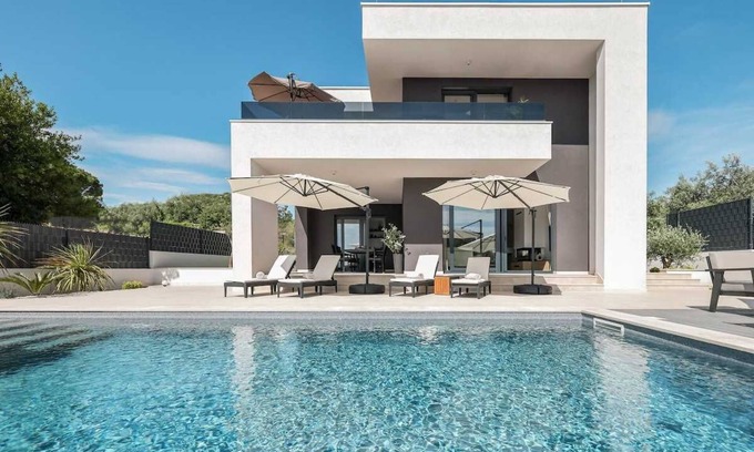 Kozino Villa | Villa Dekorti | Adriatic Luxury Villas