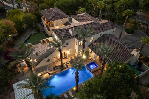 Bermuda Dunes Villa | Villa del Gallo by AvantStay Luxury Group Retreat Pool Putting Green