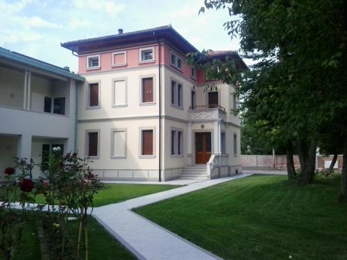 Portogruaro Apartment | Villa delle Rose