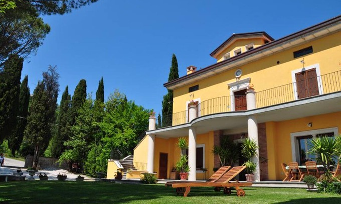 Giomici Apartment | Villa di Giomici - The Geraneo - Umbria to live among nature and culture