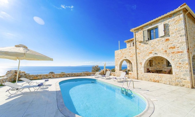 Lefktron Villa | Villa Dioni Ena - Two Bedroom Villa, Sleeps 5