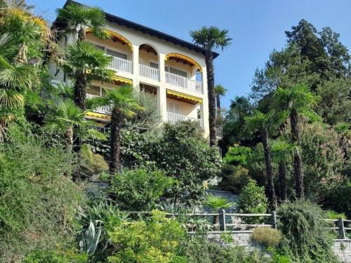 Locarno House | Villa Dora Attica