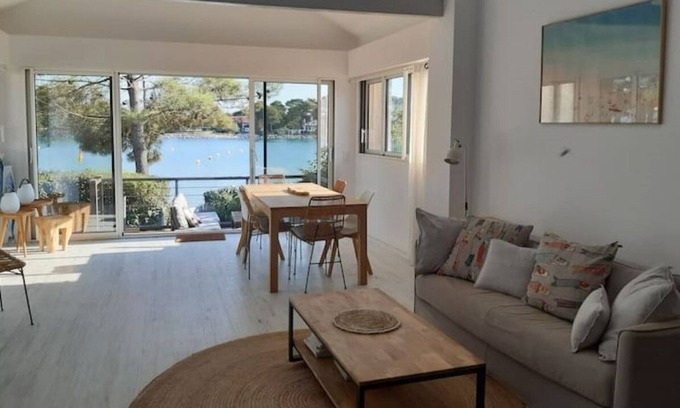 Mimizan-Plage House | Villa du Courant 4, vue sur le Courant de Mimizan, Océan & Lac