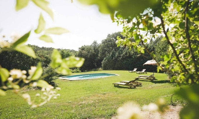 Rognes Villa | Villa du Puits – Garden & Pool – Château Barbebelle Estate