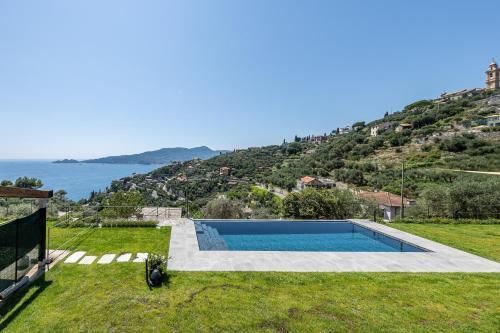 Zoagli Villa | VILLA DUFOUR 2 Lusso, Piscina e Vista da Sogno