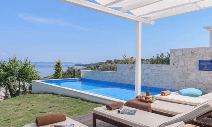 Paliouri Villa | Villa Electra by Fantasia Villas