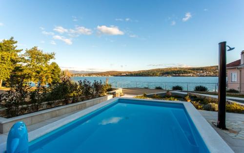 Cizici Villa | Villa Ema