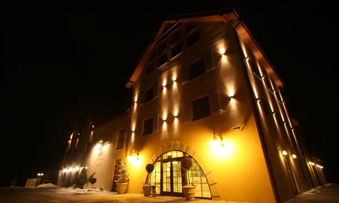 Piastow Hotel | Villa Estera - Hotel & Restauracja