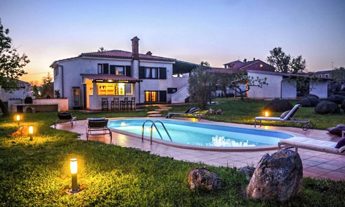 Muntic Villa | Villa Eufemia - 3 apartments for your perfect vacation :)