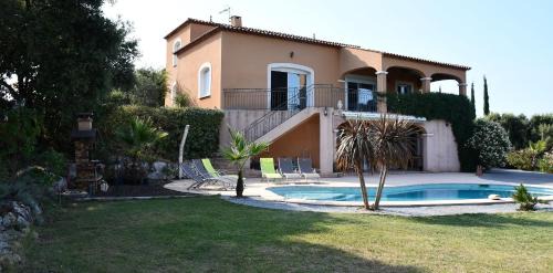 Saint-Gely-du-Fesc Apartment | Villa F5-Wifi-piscine Saint Gely du Fesc