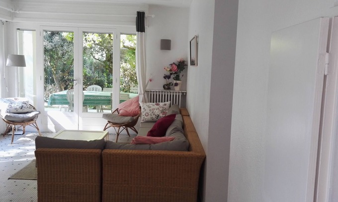 Saint-Georges-de-Didonne Villa | Villa in quatier of Royan Park