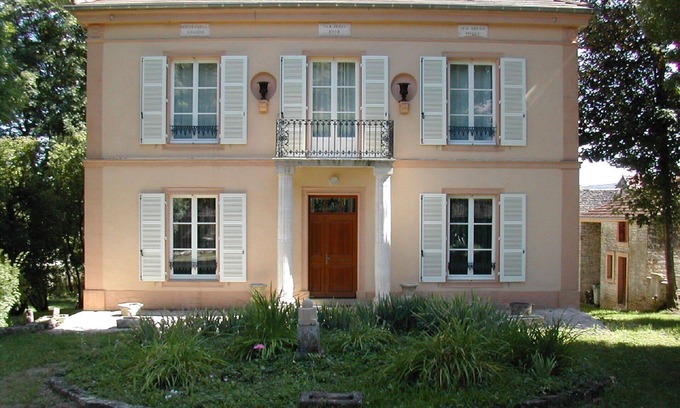 Malain Bed & Breakfast | VILLA FRANCOIS SUGIER (1853) Coeur de Bourgogne