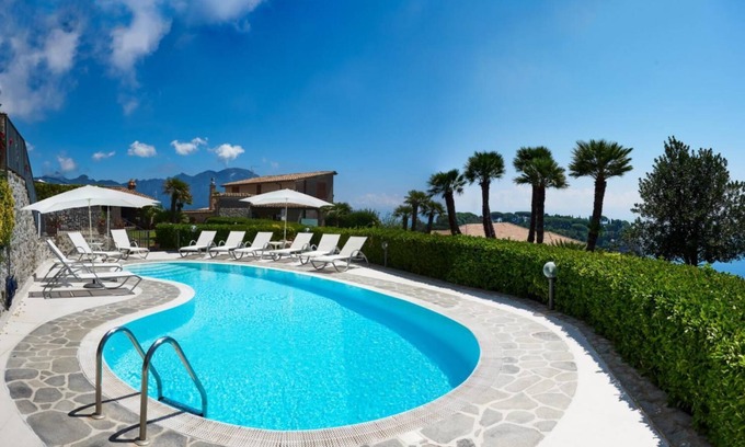Ravello Apartment | Villa Gabbiamo Con Piscina