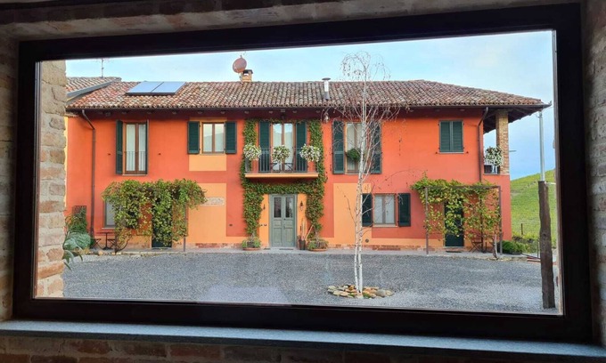 Barbaresco House | Villa Gallina Casa com piscina privada