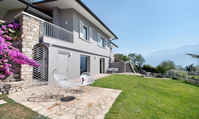 Gargnano Apartment | Villa Gargnano