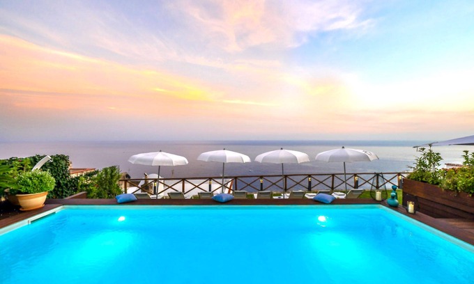 Praiano Villa | VILLA GIARA - Five Bedroom Villa, Sleeps 11