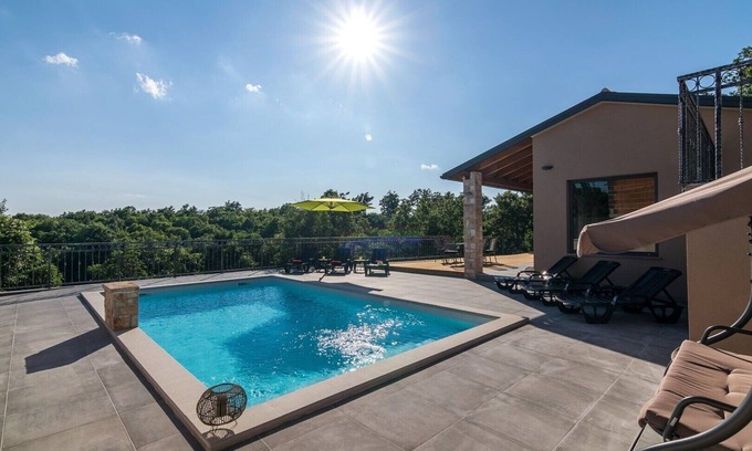 Pinezici Villa | Villa Gloria in Marcana