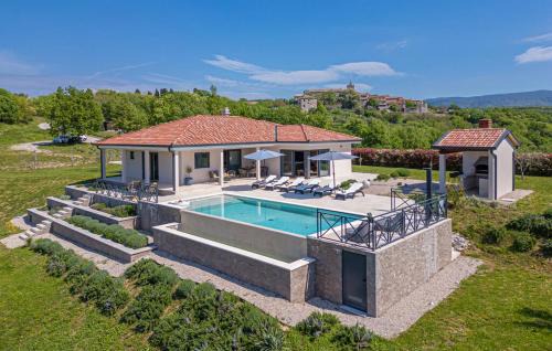 Grabri Villa | Villa Green Forest with wellness and heated salty pool