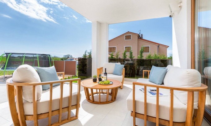 Sikici Villa | Villa Grofica, Istrien, Neues Haus, Beheizter Pool, Whirlpool, Tischtennis,