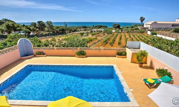 Sesmarias Villa | Villa Guita Family House
