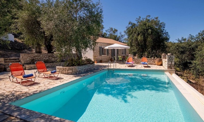 Koutsi Villa | Villa Hara - Two Bedroom Villa, Sleeps 4