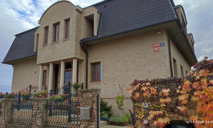 Lysolaje House | Villa Homestay Nad Helmrovkou