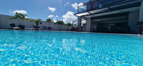 Sainte-Anne Villa | Villa HX